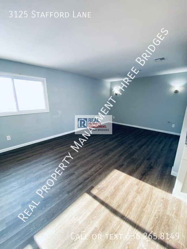 Building Photo - 3125 Stafford Ln