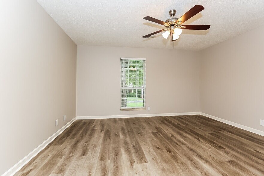 Building Photo - 128 Buckingham Ct