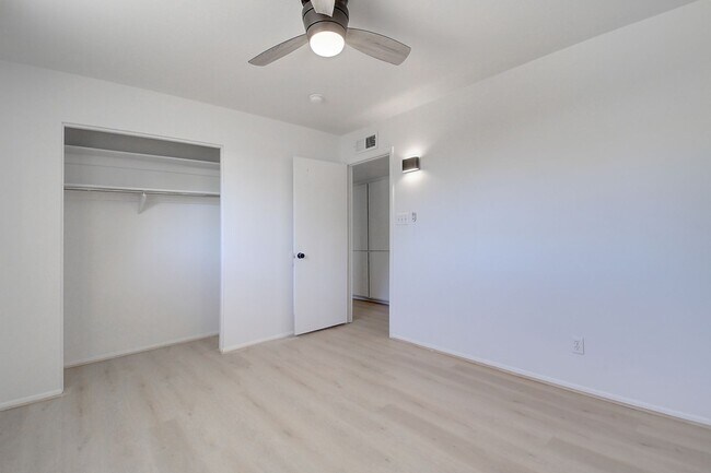 Building Photo - Spacious 4BR Tempe Home with Private Pool Near ASU