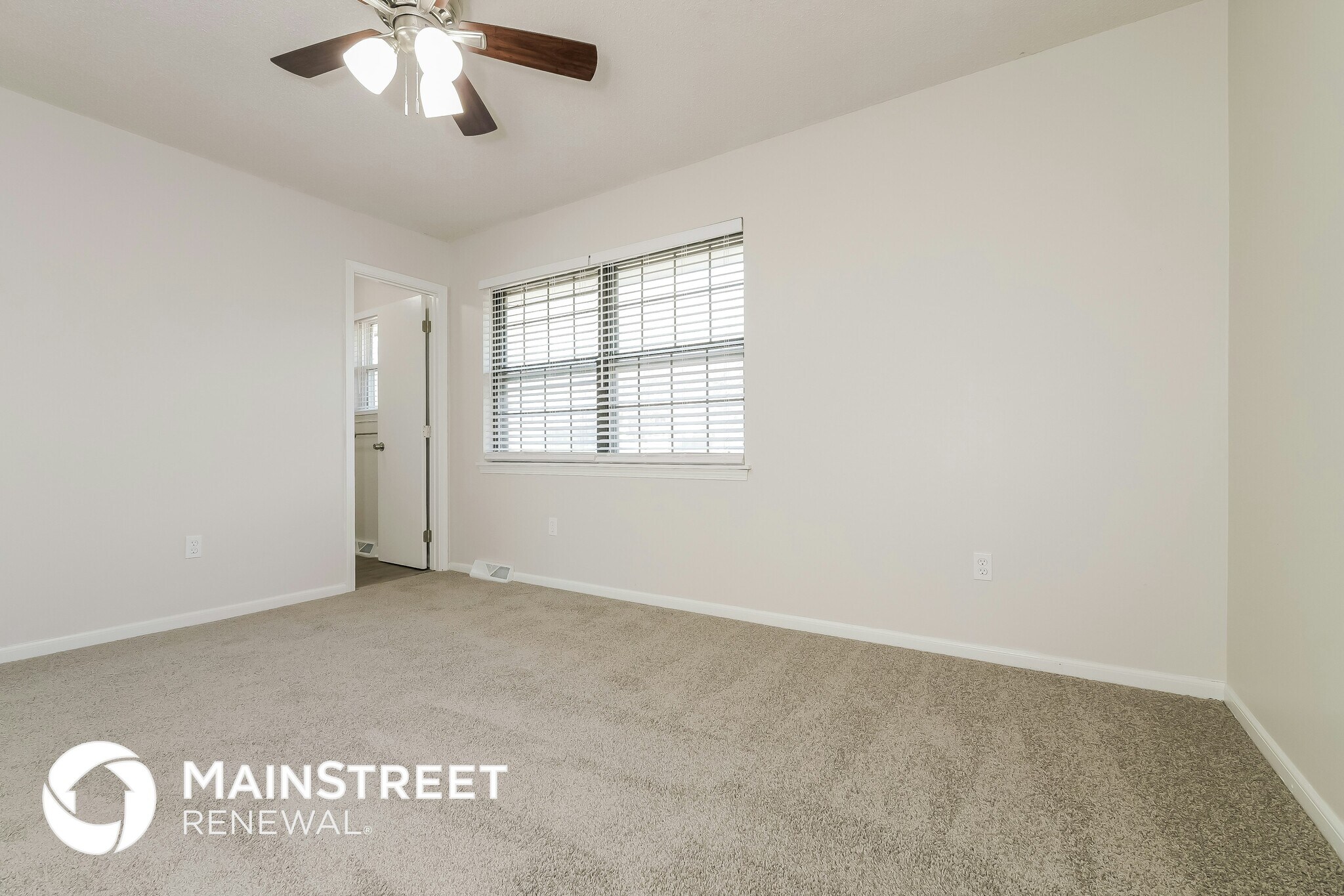 Building Photo - 1417 N Blue Mills Rd