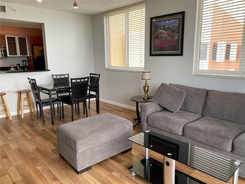 Building Photo - 18800 NE 29th Ave