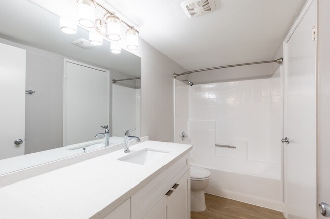 Interior Photo - Spacious 2 Bedroom/2 Bath Apartment in KoreaTown -