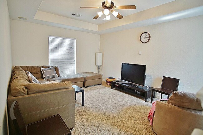 Building Photo - 21707 Balsam Brook Ln