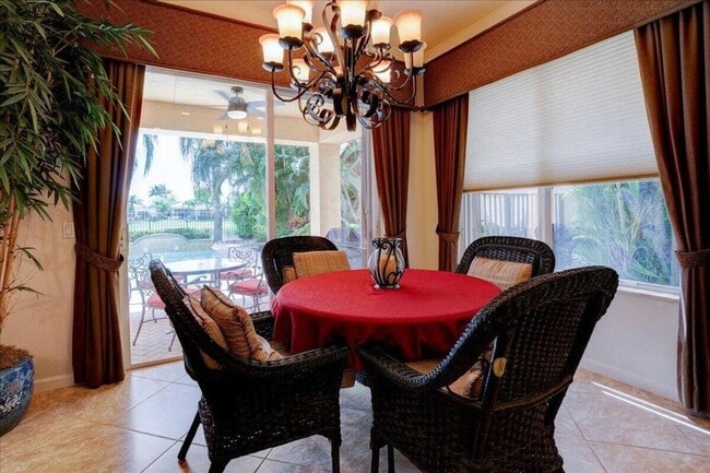 Building Photo - 10891 Northgreen Dr