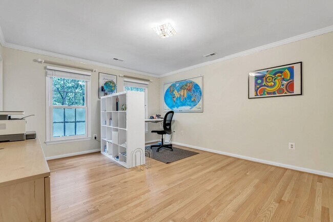 Building Photo - 8308 Comanche Ct