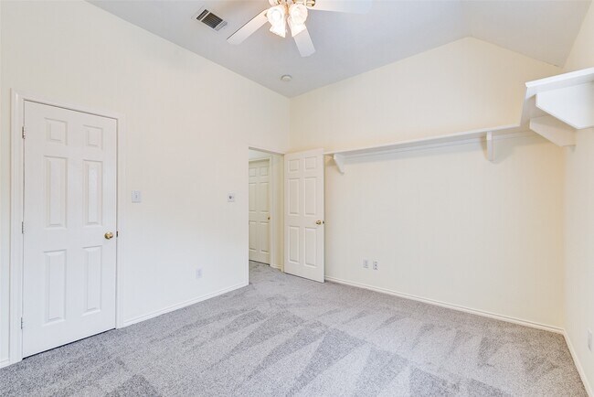 Building Photo - 16206 Waiting Spring Cir