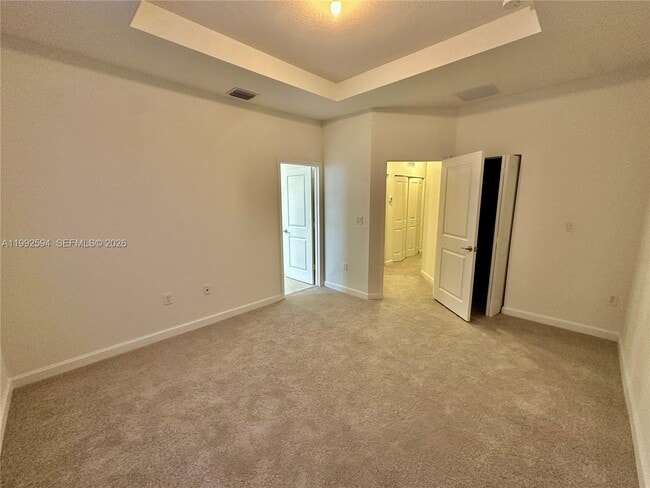 Building Photo - 2867 SE 25th Ter