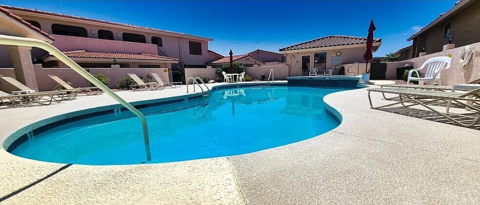 Pool - 2095 Mesquite Ave