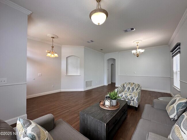 Building Photo - 3995 Leatherwood Dr
