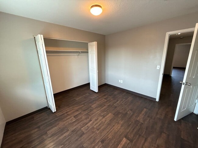 Building Photo - 4312 Sacramento Ct NE