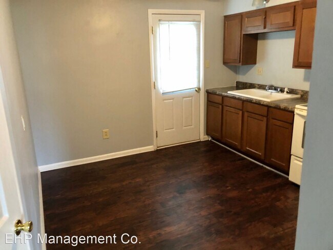 Building Photo - 6233-6239 Terrie Ln