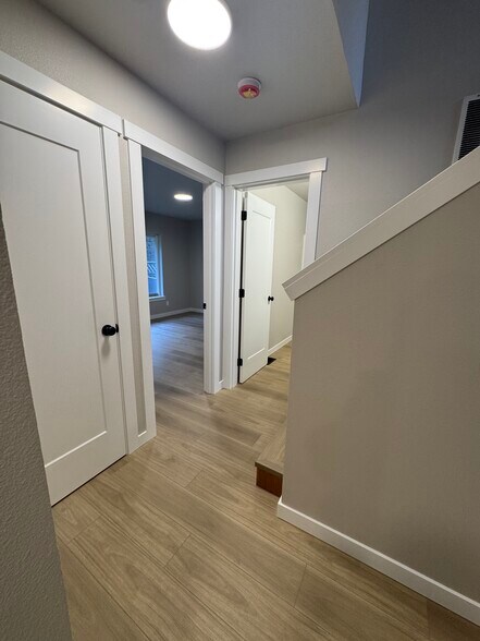 Building Photo - 18208 56th St Ct E