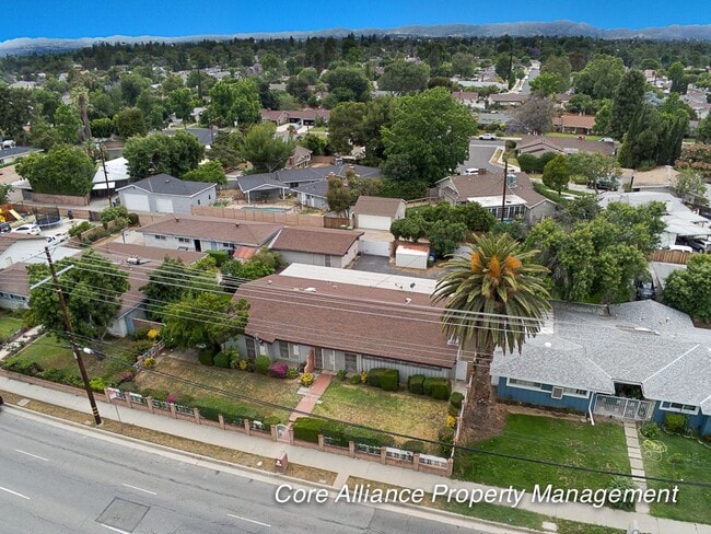Building Photo - 10019 Balboa Blvd