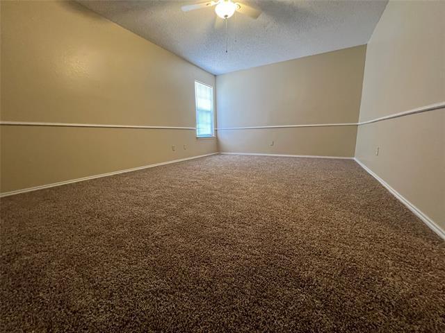Building Photo - 1112 Cardinal Oaks Dr