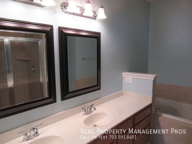 Building Photo - 14558 Marlow Street