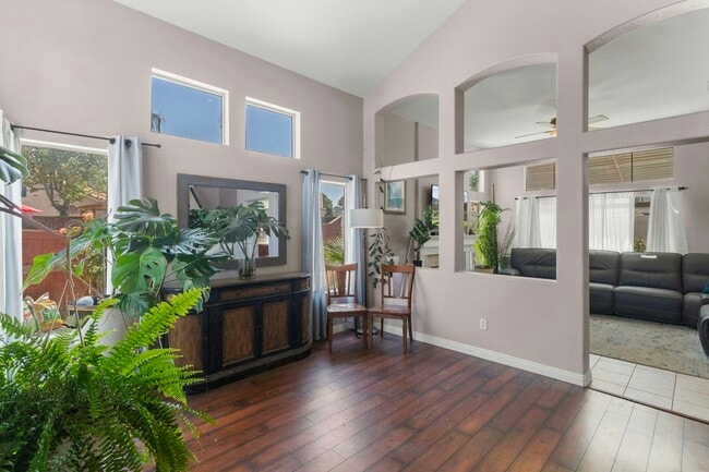 Building Photo - 958 Stratford Way