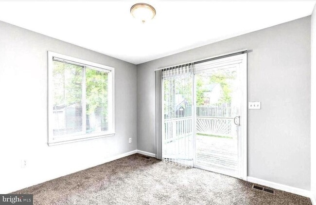 Building Photo - 3629 10th St