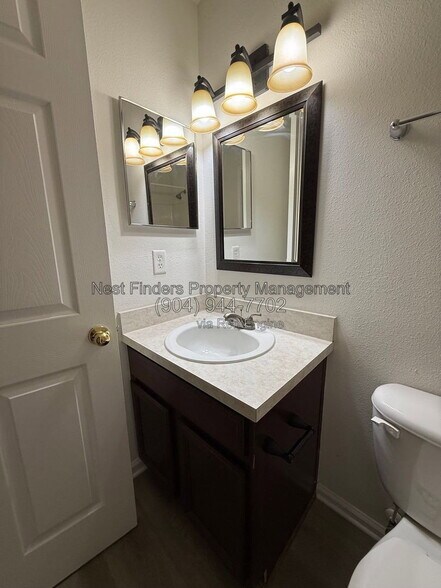 Building Photo - 13811 Herons Landing Way
