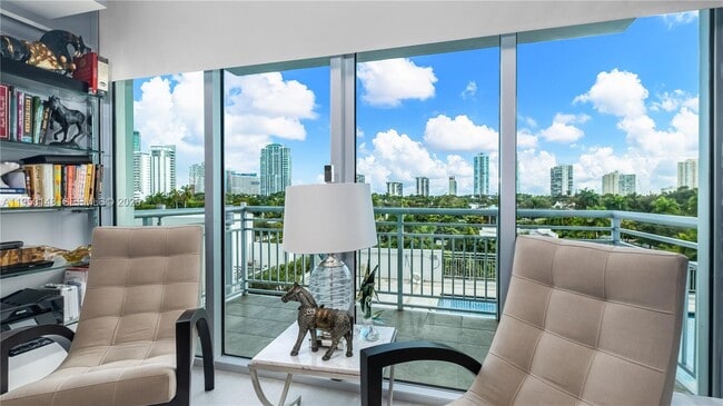 Building Photo - 2021 SW 3rd Ave