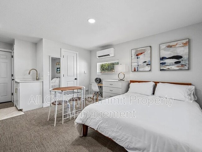 Building Photo - 760 Stuart St