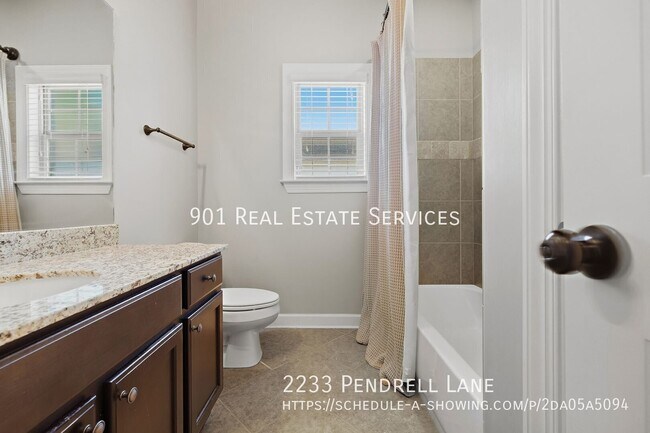 Building Photo - 2233 Pendrell Ln