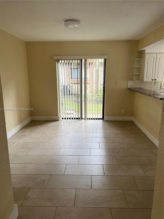 Building Photo - 38 Wimbledon Lakes Dr