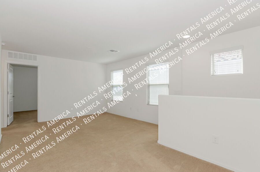 Building Photo - 7433 Via Casa Elegante