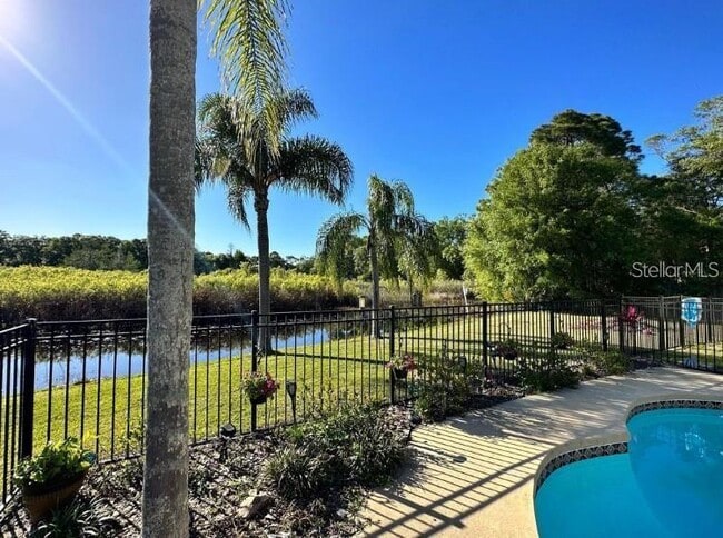 Building Photo - 9030 Bullrush Ct