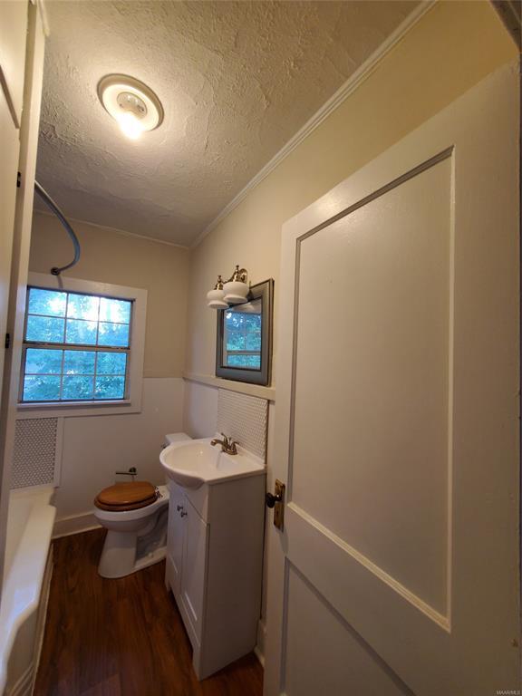 Building Photo - 227B Doster St