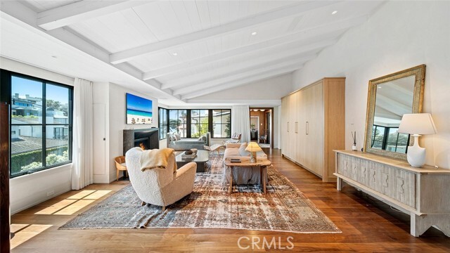 Building Photo - 27 Emerald Bay