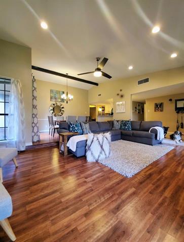 Building Photo - 2104 Victoria Rd