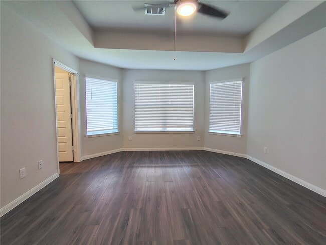 Building Photo - 13261 Musky Dr