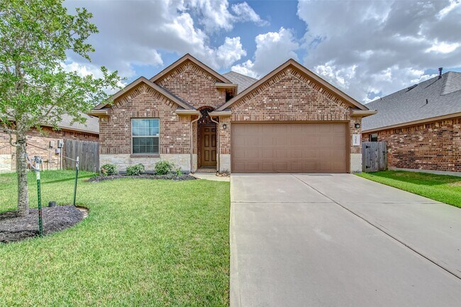 Primary Photo - 23819 Padova Gardens Dr