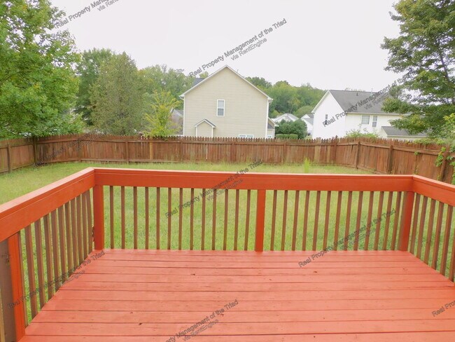 Building Photo - 3096 Canterbury Park Dr