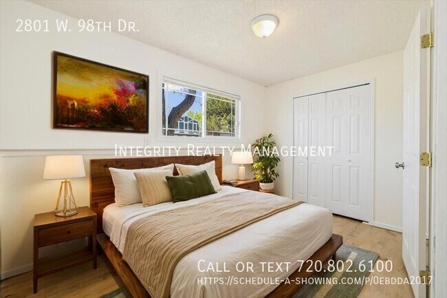 Building Photo - 2801 W 98th Dr