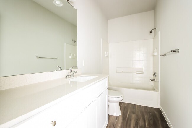 Building Photo - 12310 Maura Lane