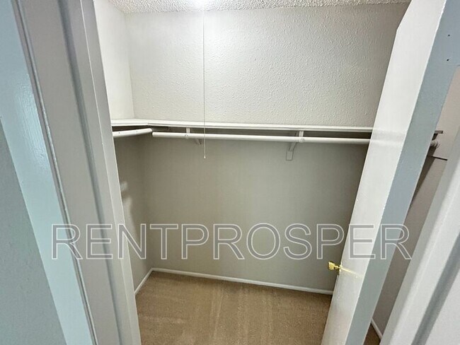 Building Photo - 4213 S Semoran Blvd