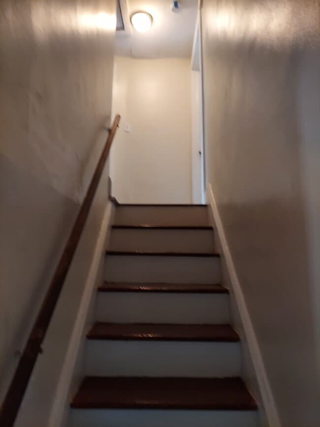 Building Photo - 412 Hickory Chapel Rd