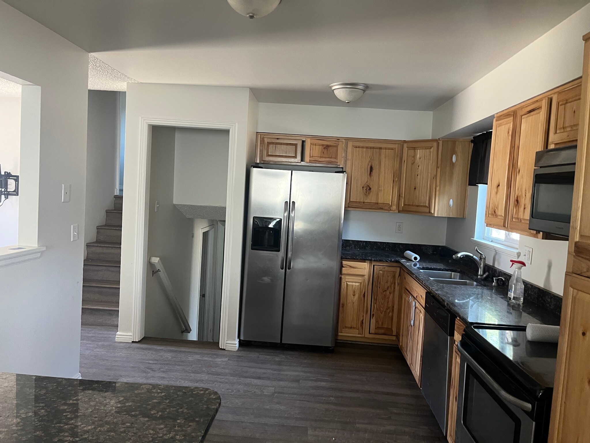 Building Photo - 4026 Shelley Ave