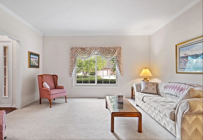 Building Photo - Beautiful Brick 4 Bed 3 Bath Home in Carmel Available Now!