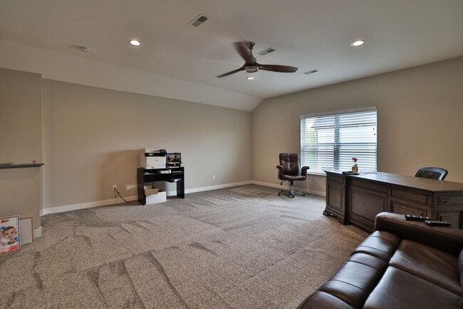 Building Photo - Gorgeous 3 Bedroom Home in Edwardsville