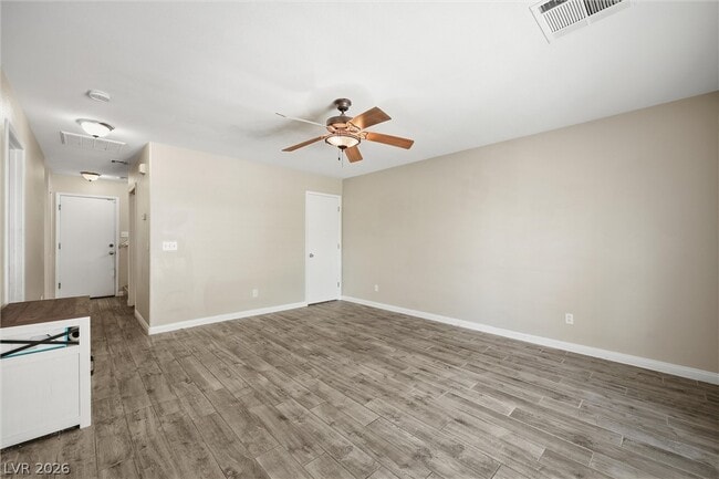 Building Photo - 9816 Red Horse St