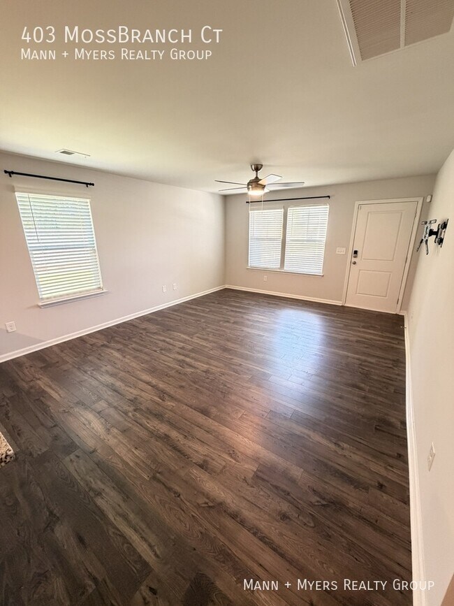 Building Photo - 403 Moss Branch Ct