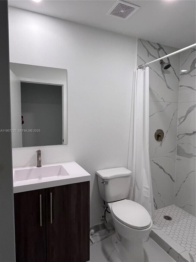 Building Photo - 14559 SW 261 St Ter