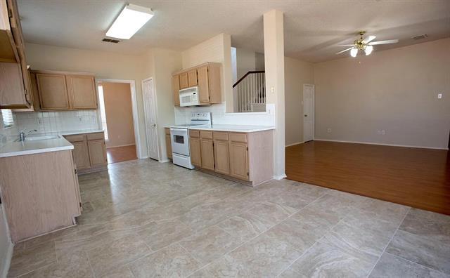Building Photo - 3916 Rushden Ct