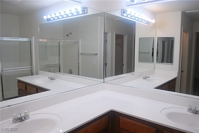 Building Photo - 9037 W Victor Creek Ave