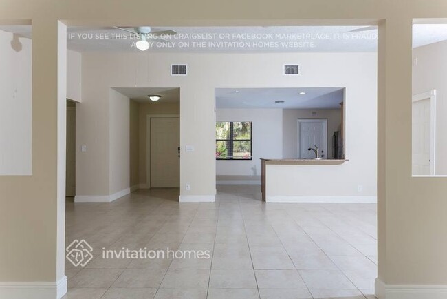 Building Photo - 14160 Citrus Dr