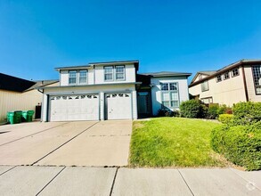 Building Photo - 3031 Sky Country Dr