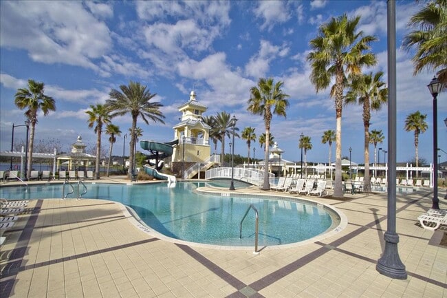 Building Photo - Beautiful Townhouse on preserve in highly ...