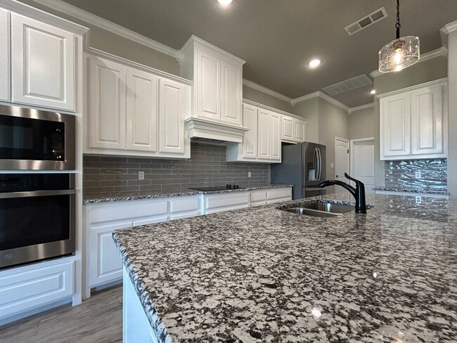 Building Photo - Azle Texas Homes For Rent "Azle ISD"